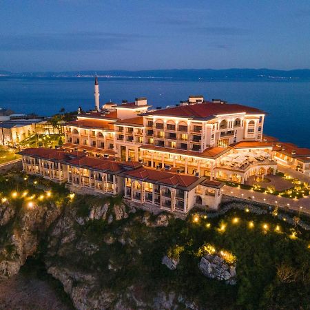 Birun Ada Hotel Burgazada エクステリア 写真