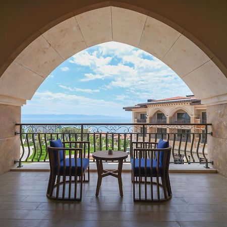 Birun Ada Hotel Burgazada エクステリア 写真
