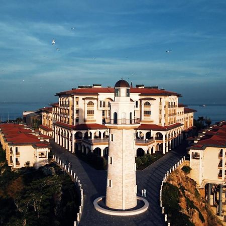 Birun Ada Hotel Burgazada エクステリア 写真